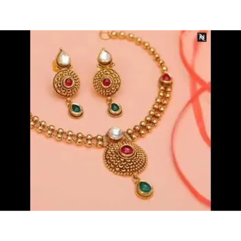 Gorgeous Traditional Necklace 